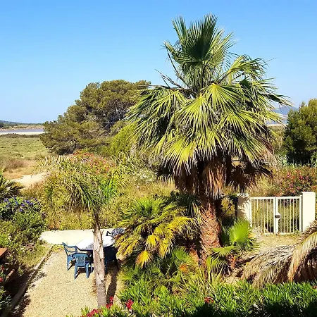 Studio 25m2 Avec 1 Canape Convertible Grand Confort Pour 2 Personnes Presqu'ile Des Giens *